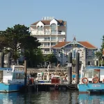 Le Nautic アルカション