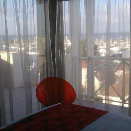 Szálloda Le Nautic 3*