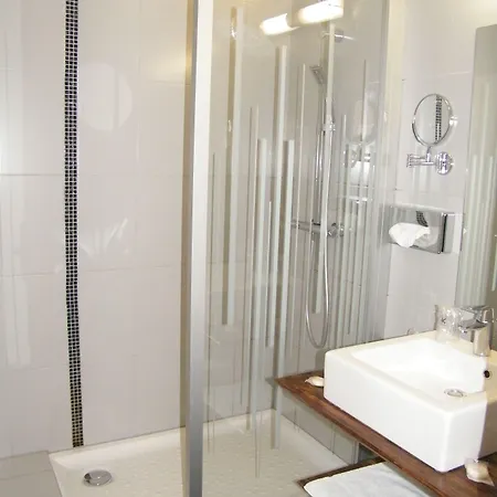 Hotel Le Nautic 3*