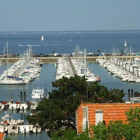 Le Nautic 3*