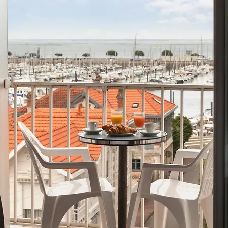 Hotel Le Nautic 3*